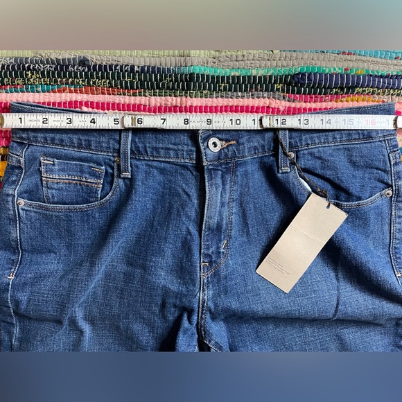 NWT Levi’s 515 Mid Rise Bootcut Jeans Size 12 - Picture 4 of 7